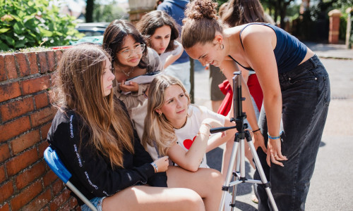 Think Global (Earlscliffe - Summer Courses)